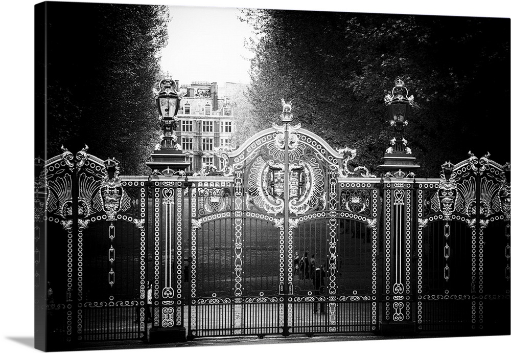 Detailed iron gate in front of Buckingham Palace in London, England.