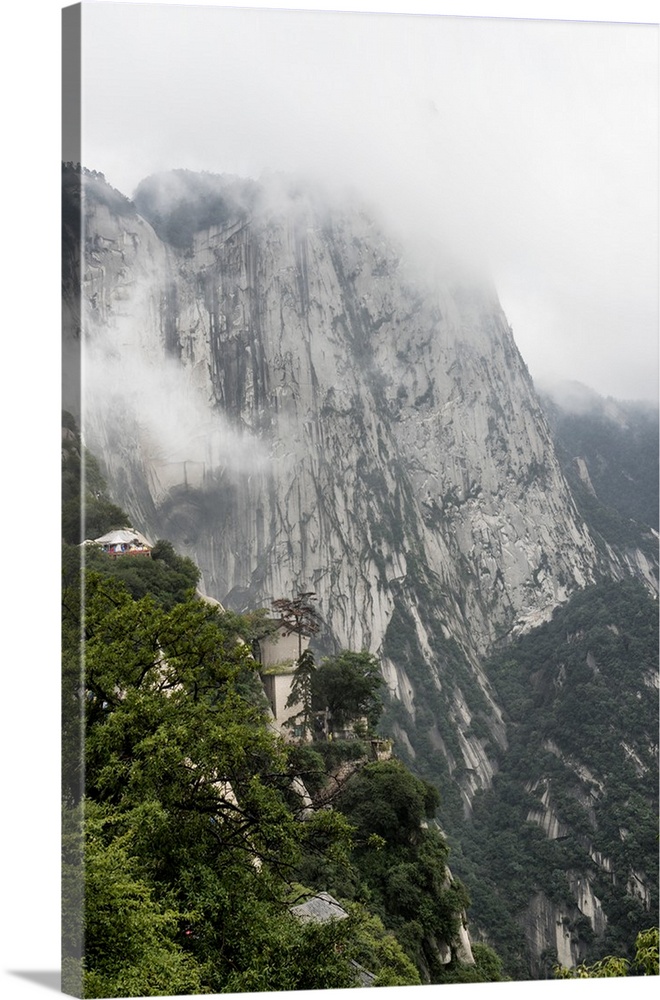 Mount Huashan, Shaanxi, China 10MKm2 Collection.