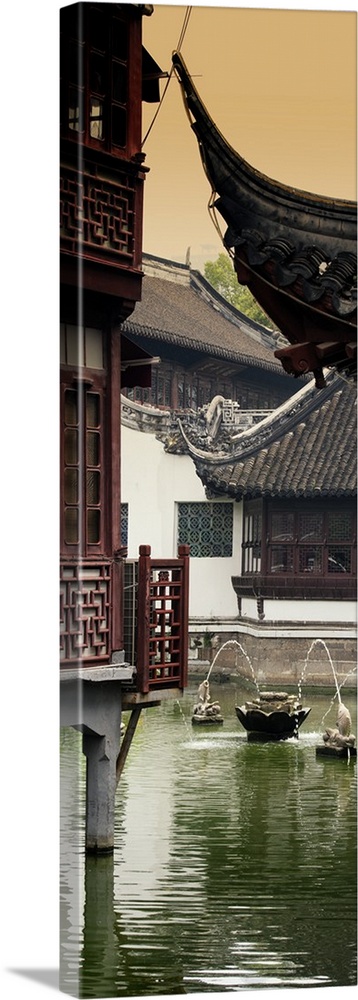 Traditional Architecture in Yuyuan Garden, Shanghai, China 10MKm2 Collection.