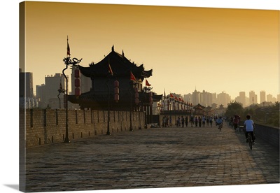 Walk on the City Walls at sunset, Xi'an City