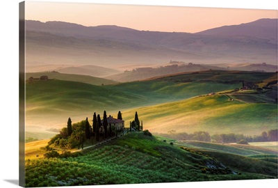 Amazing Sunrise In Tuscany