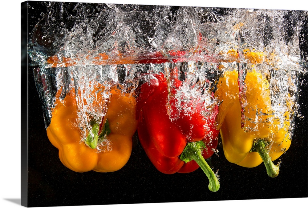 Tri-colored pepper splash