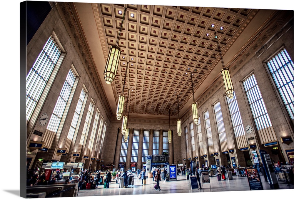 Photo of 30th Street Train Station's interior grand ceiling in Philadelphia, Pennsylvania.