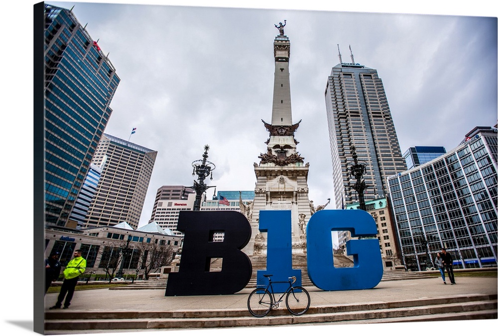 Photo of the Big Ten Display on Monument Circle in Indianapolis, Indiana with Solders and Sailors Monument behind.