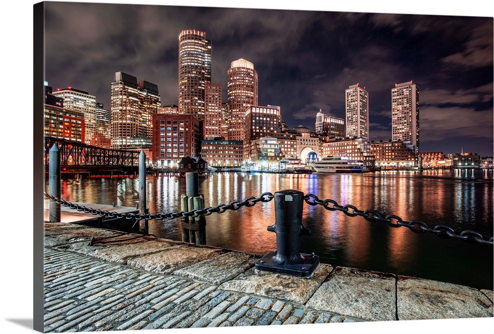 Photo of Boston city skyline and waterfront from the view of the Harborwalk.