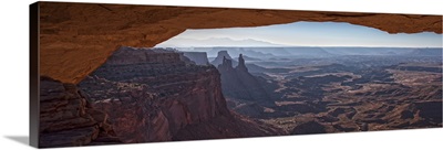 Buck Canyon, framed by the Mesa Arch, Canyonlands National Park, Utah