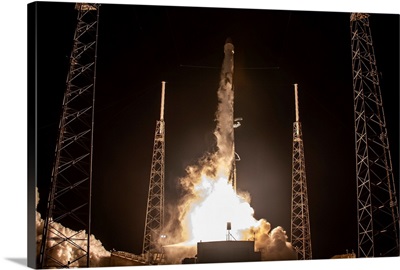 CRS-17 Mission, Falcon 9 Launch, Cape Canaveral Air Force Station, Florida