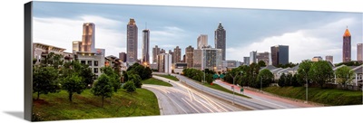 Dusk falls over the Atlanta, Georgia skyline
