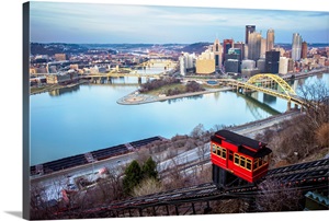 Pittsburgh Skyline with Point State Park image thumbnail