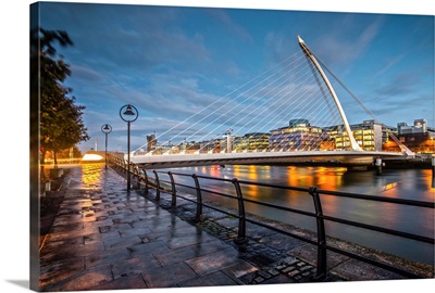 Samuel Beckett Bridge Lit Up at Dusk, Dublin, Ireland, UK
