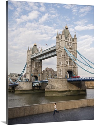 Tower Bridge, River Thames, London, England, UK