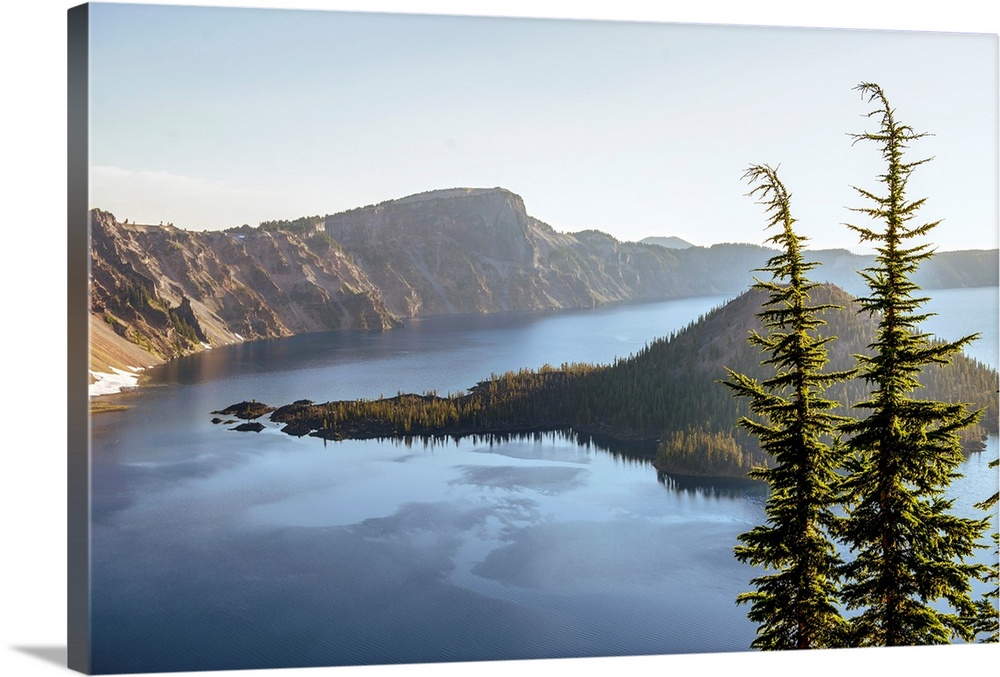 View of Wizard Island in Crater Lake, Oregon.