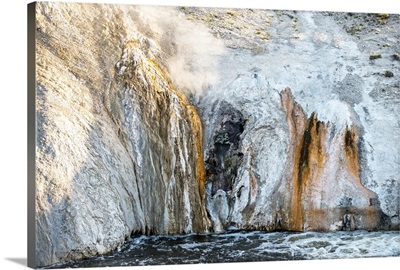 Yellowstone Mineral Erosion