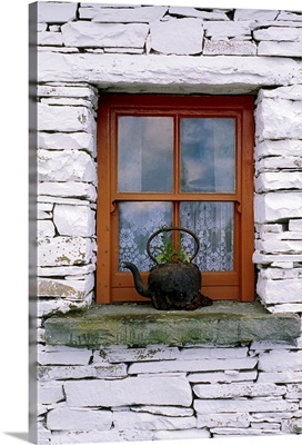 Bunratty Castle And Folk Park, County Clare, Ireland image thumbnail