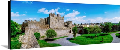 Cahir Castle, Co Tipperary, Ireland image thumbnail