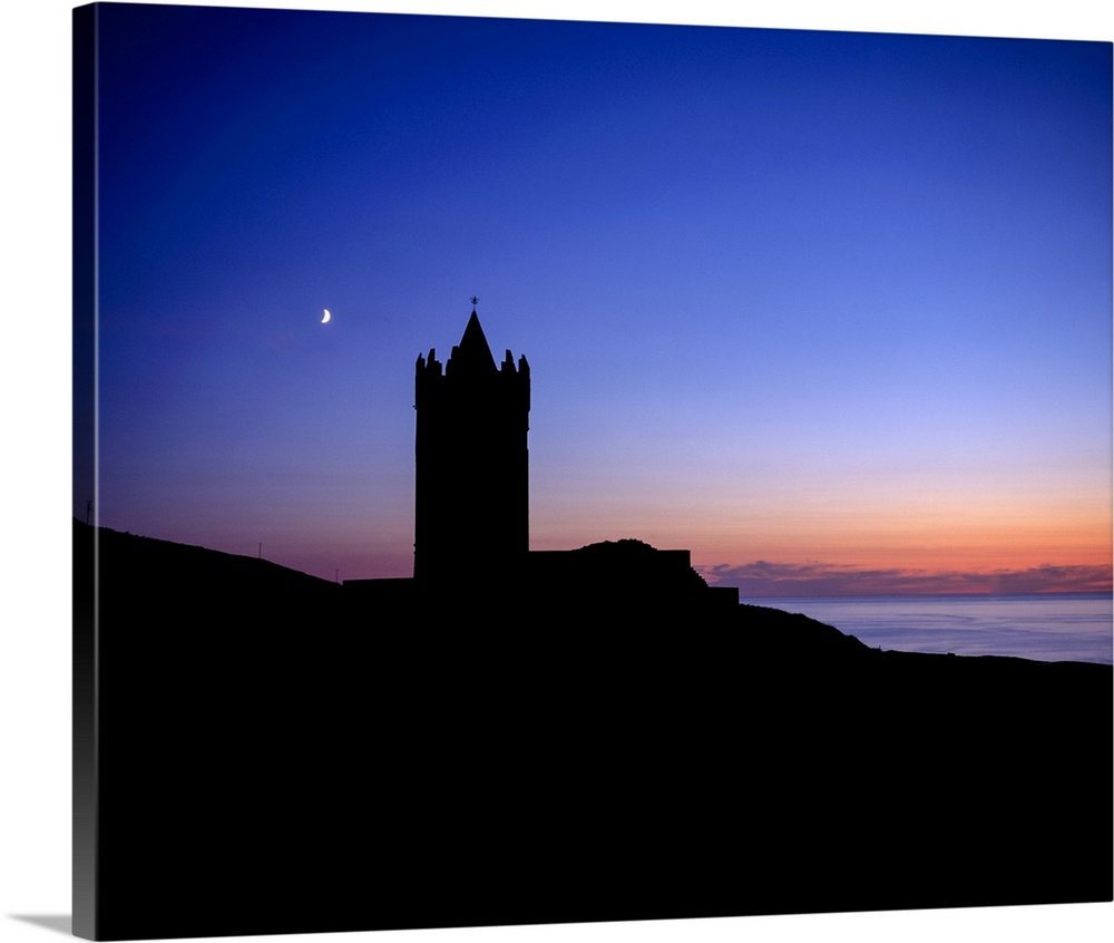 Doonagore Castle, Doolin, Co Clare, Ireland