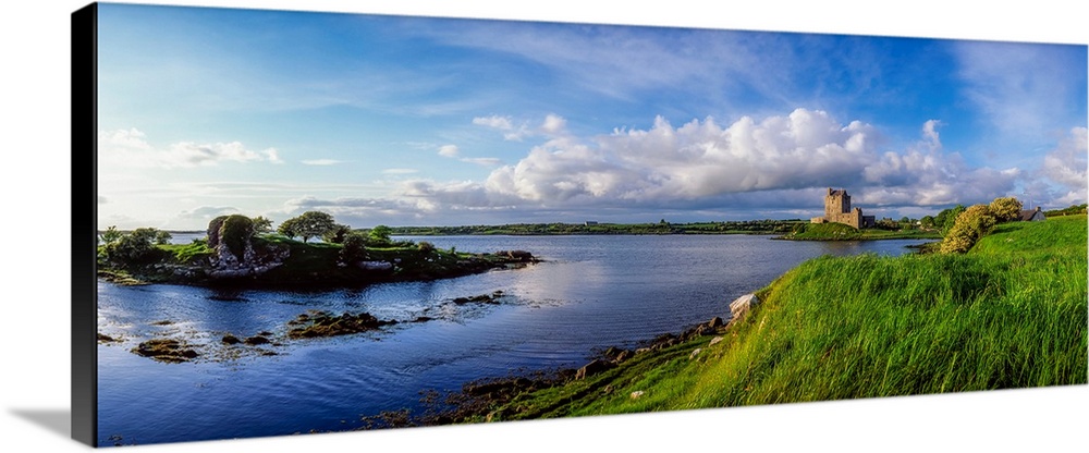 Dunguaire Castle, Kinvara, Co Galway, Ireland.