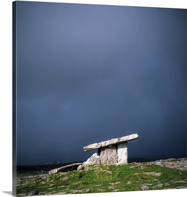 Poulnabrone Dolmen, The Burren, County Clare, Ireland