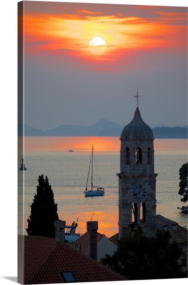 Adriatic sunset, Cavtat, Dubrovnik Riviera, Dalmatian Coast, Dalmatia, Croatia, Europe.
