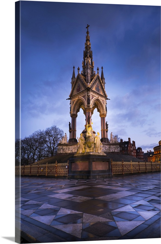 Albert Memorial at dusk, Kensington Gardens, London, England