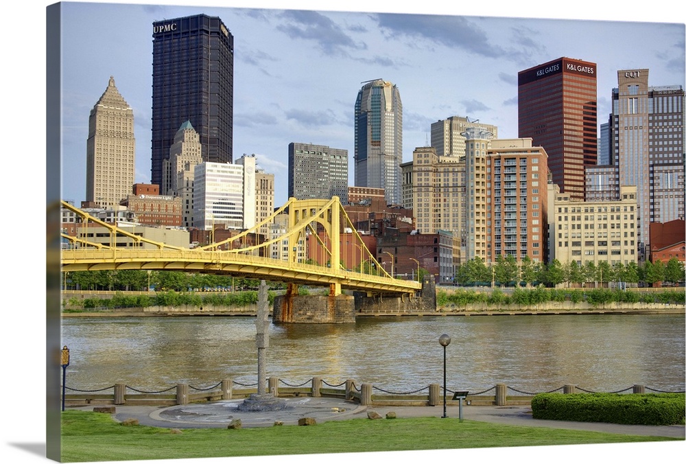 Andy Warhol Bridge (7th Street Bridge) and Allegheny River, Pittsburgh, Pennsylvania