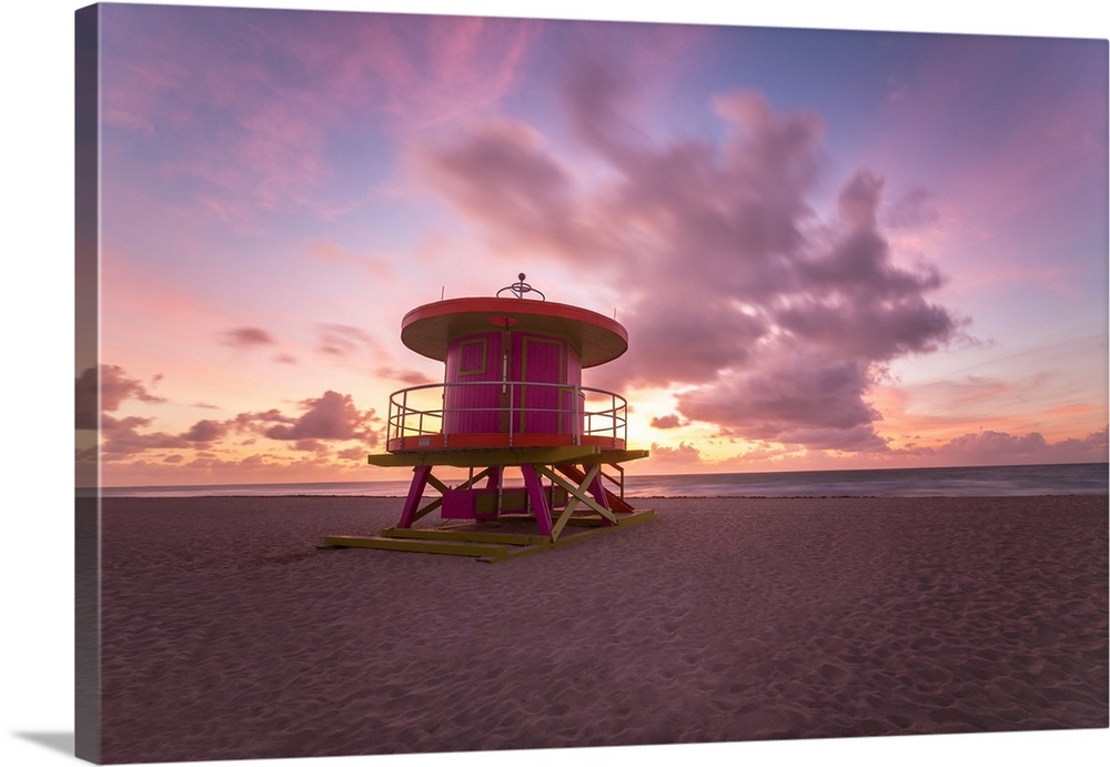Art Deco style Lifeguard hut on South Beach, Ocean Drive, Miami Beach, Miami, Florida, United States of America, North Ame...