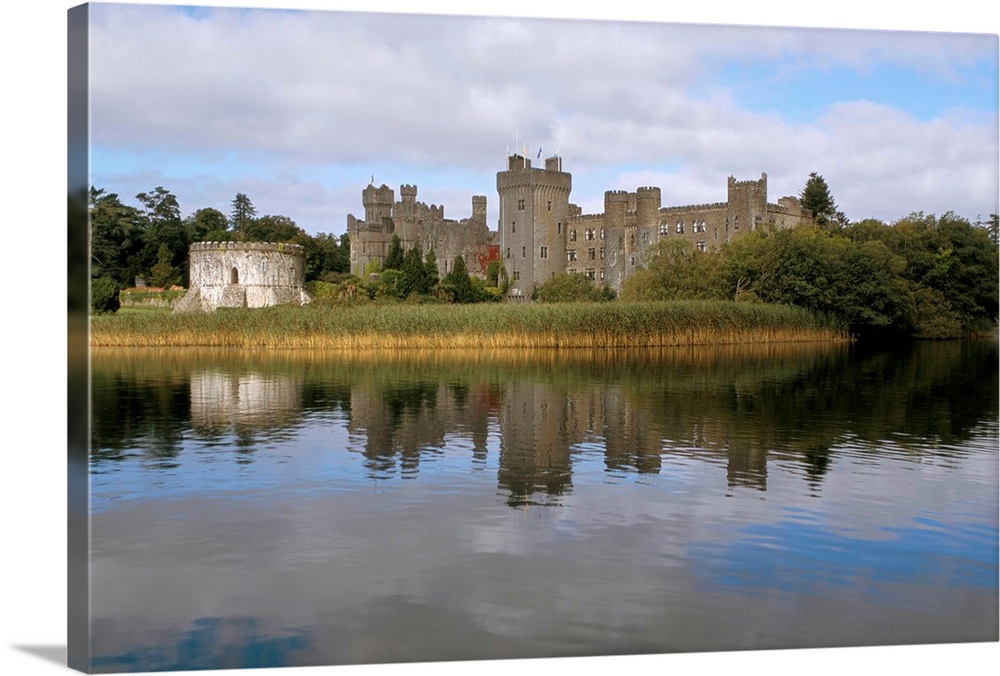 Ashford castle, Cong area, County Mayo, Connacht, Eire (Ireland), Europe