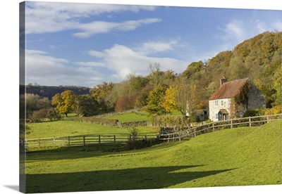 Autumn at Rievaulx Abbey village near Helmsley in North Yorkshire, Yorkshire, England