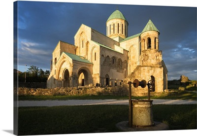 Bagrati Cathedral at sunset, Kutaisi, Imereti Region, Georgia, Caucasus