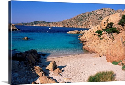 Bay and beach, Cala Coticcio, island of Caprera, Sardinia, Italy, Mediterranean