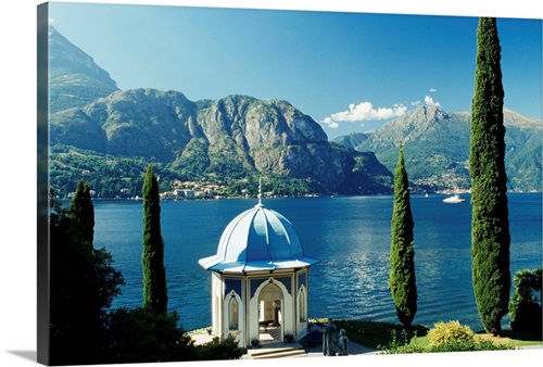 Pillow of Bellagio, Lake Como, Italian Lakes, Italy, Europe