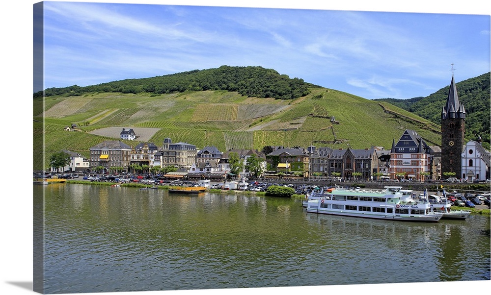 Bernkastel-Kues, Moselle Valley, Rhineland-Palatinate, Germany