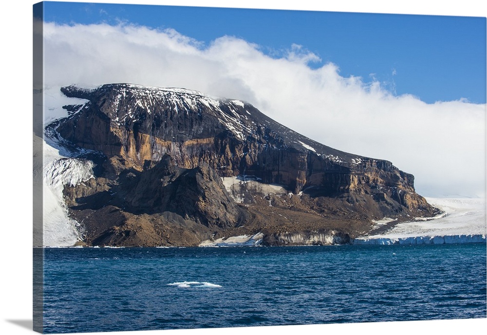Brown Bluff huge volcanic basalt, Tabarin Peninsula, Antarctica, Polar Regions