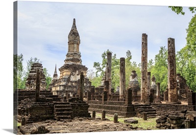 Buddhist chedi and temple in Si Satchanalai Historical Park, Sukhothai, Thailand