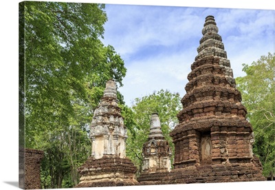 Buddhist chedis and temple in Si Satchanalai Historical Park, Sukhothai, Thailand