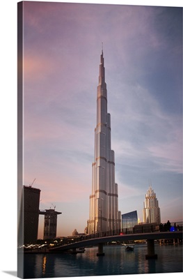 Burj Khalifa, World's Tallest Tower At Sunset, Downtown Burj Dubai, Dubai