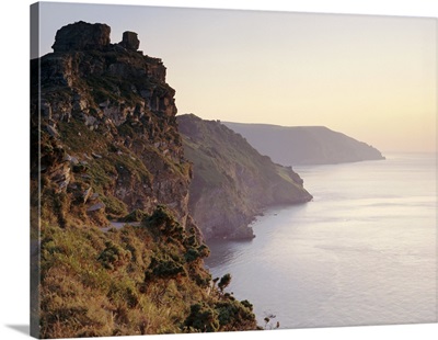 Castle Rock on the coast overlooking Wringcliff Bay, Devon, England