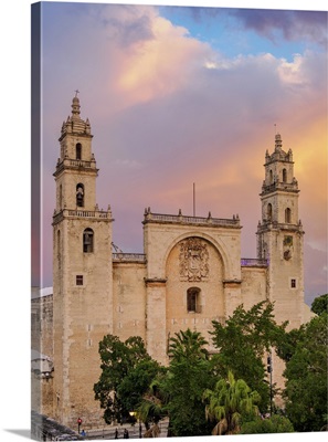 Catedral Of San Ildefonso At Sunset, Plaza Grande, Merida, Yucatan, Mexico