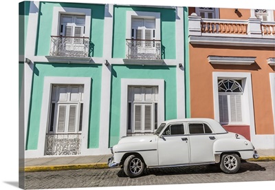 Classic 1950s Plymouth taxi, Cienfuegos, Cuba