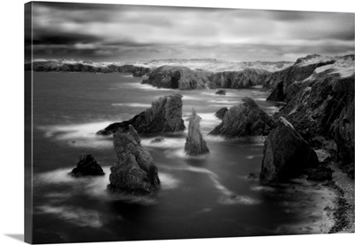 Cliffs and sea stacks at Mangersta. Isle of Lewis, Outer Hebrides, Scotland