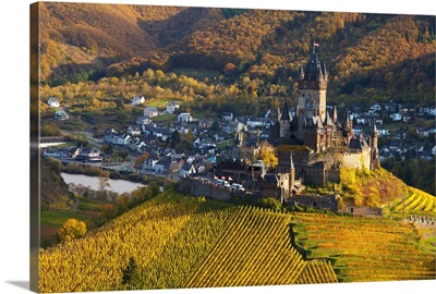 Cochem Castle in autumn, Cochem, Rheinland-Pfalz, Germany