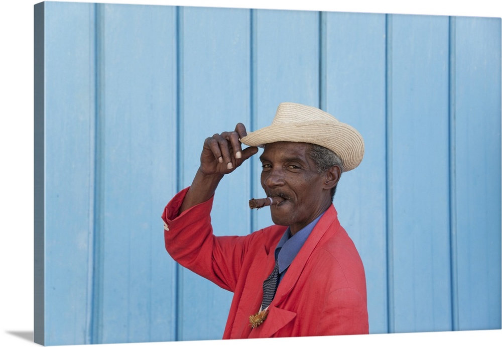 Cuban man with cigar, Havana, Cuba, West Indies, Central America