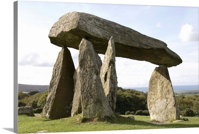 Dolmen, Neolithic burial chamber 4500 years old, Pembrokeshire, Wales