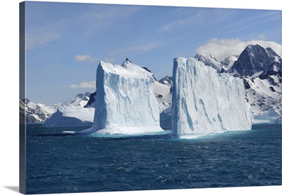 Drygalski Fjord, Floating Icebergs, South Georgia And The Sandwich Islands, Antarctica