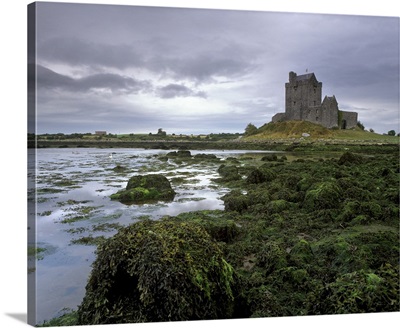 Dunguaire Castle, County Galway, Connacht, Republic of Ireland