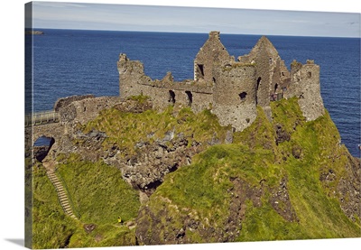 Dunluce Castle, near Portrush, County Antrim, Ulster, Northern Ireland