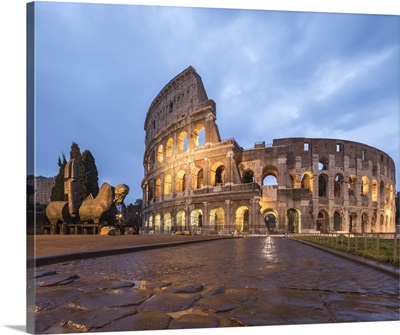 Dusk lights on the Colosseum, Rome, Lazio, Italy