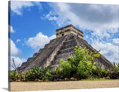 El Castillo Or Temple Of Kukulcan, Low Angle View, Chichen Itza, Yucatan, Mexico