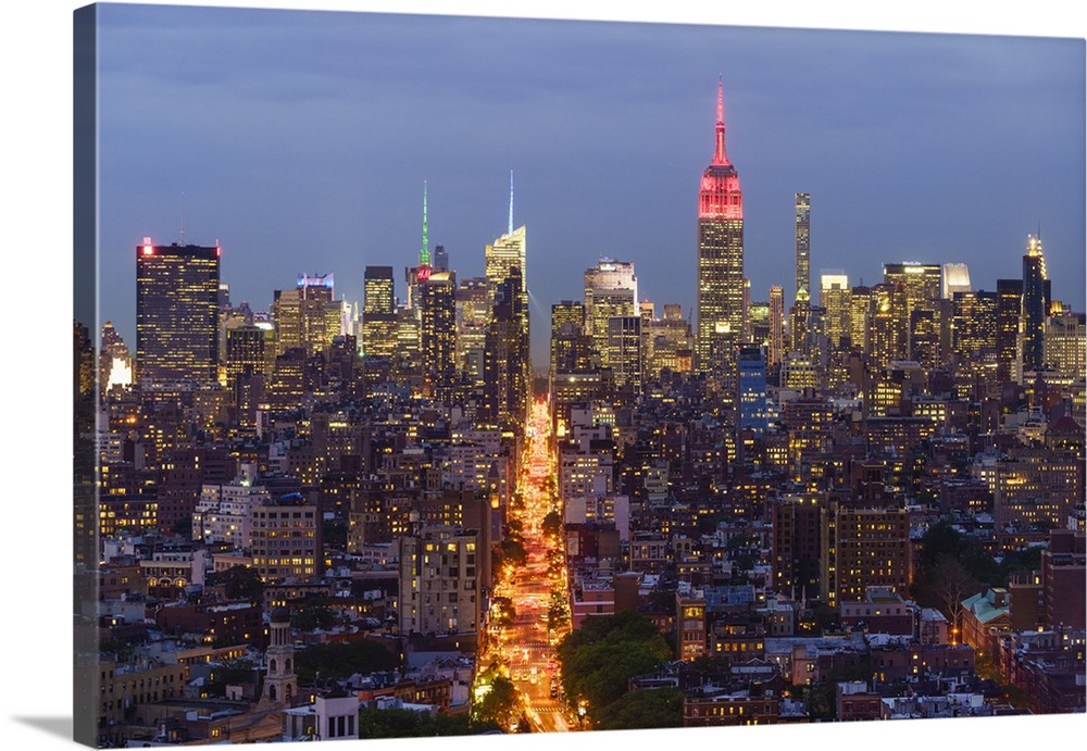 Empire State Building and city skyline, Manhattan, New York City, United States of America, North America