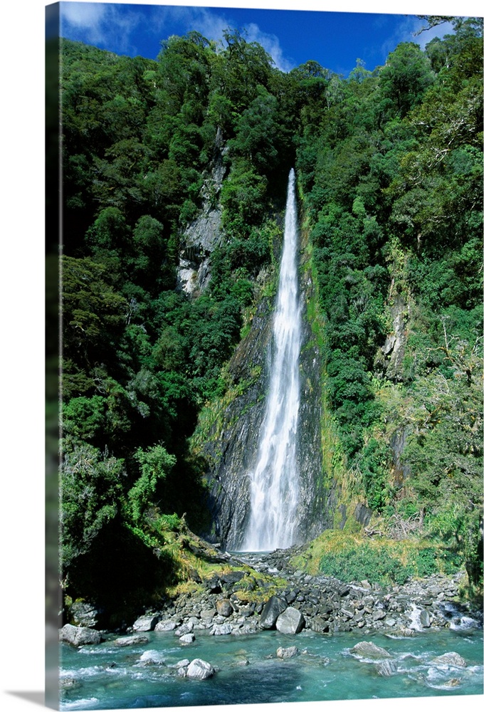 Fantail waterfall by the Makarpra River, west Otago, New Zealand